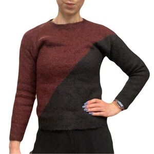 Mohair crew neck sweater- Color block design